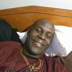 Meet your Posher, Troy